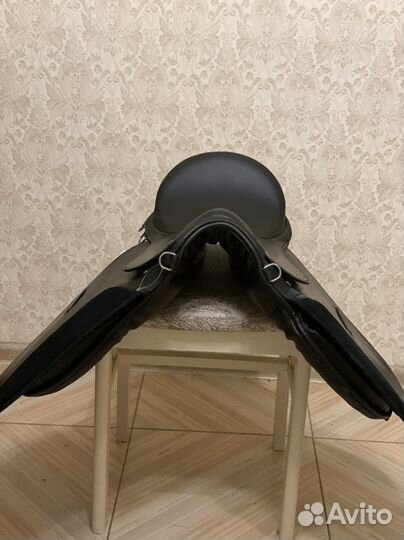 Седло для лошади новое