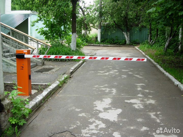 Шлагбаум автоматический