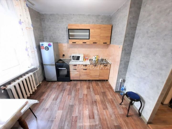 2-к. квартира, 50 м², 1/5 эт.