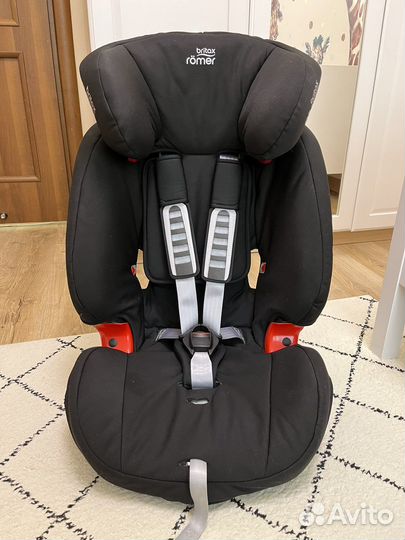 Автокресло (9-36 кг) Britax Roemer Evolva