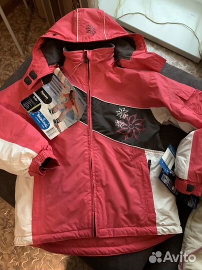 Куртка для сноуборда детская 152, и штаны 134 новы