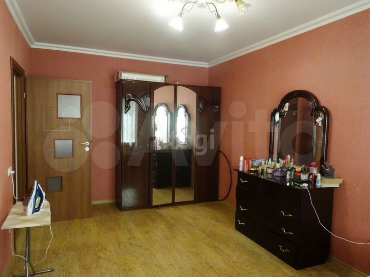 2-к. квартира, 50 м², 2/9 эт.