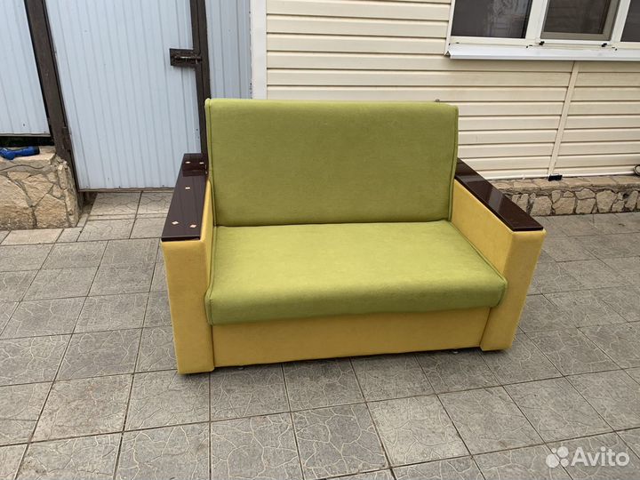 Перетяжка мебели,ремонт,изготовление новой мебели