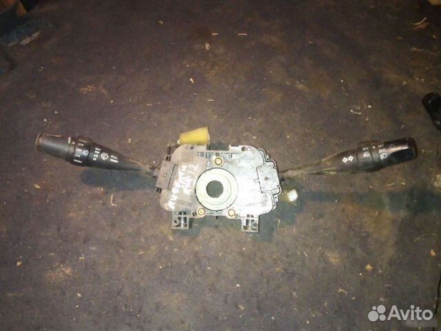 Подрулевой переключатель Nissan Liberty RM12