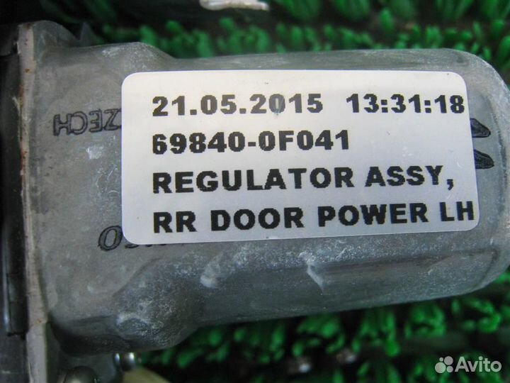 Стеклоподъемник задний левый Toyota Verso R2 2015