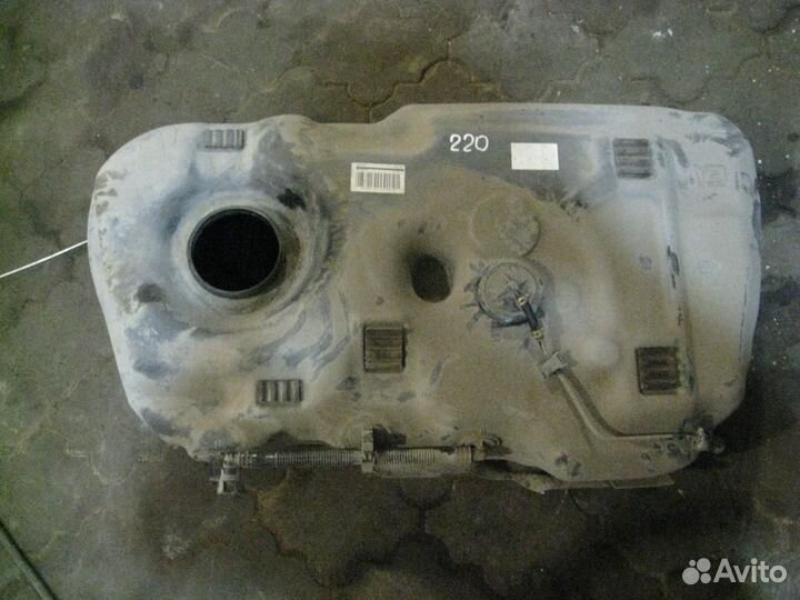 Топливный бак Honda CR-V 3 (RE) 2011