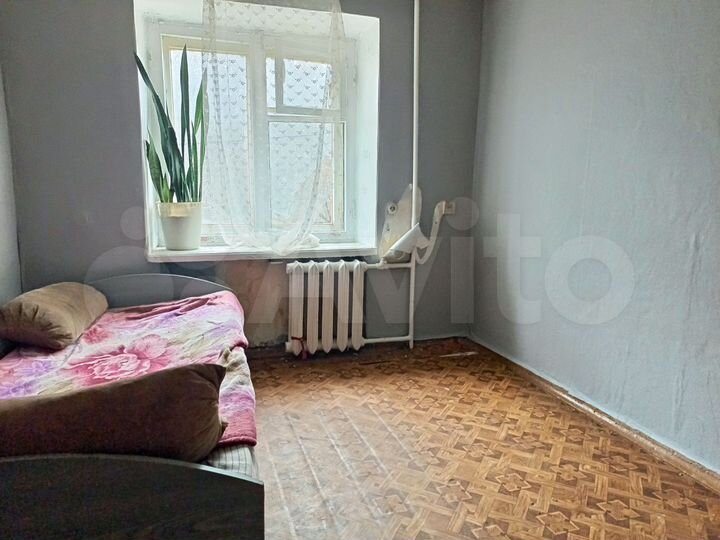 Комната 24 м² в 2-к., 2/5 эт.