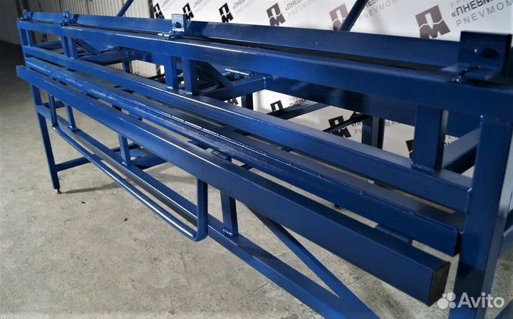 Листогиб. Станок листогибочный в наличии с ножом