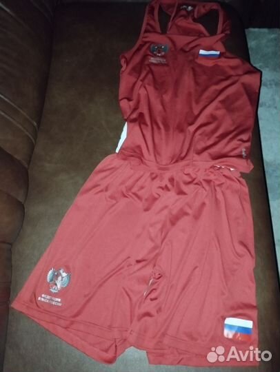 Боксерская форма clinch