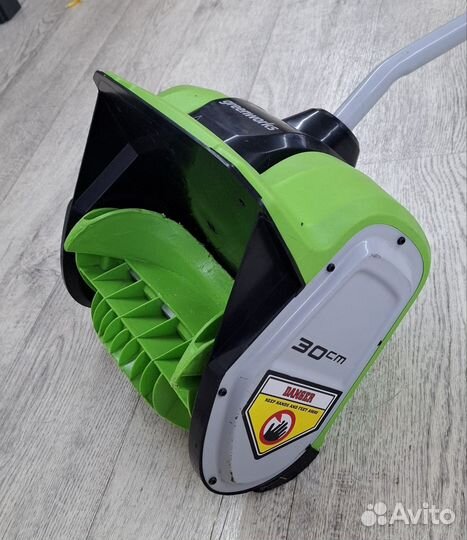 Снегоуборщик аккумуляторный greenworks бу