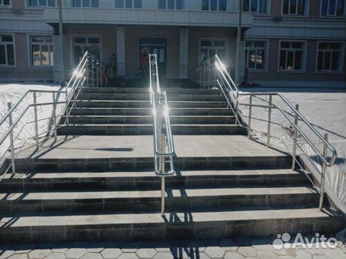 Перила для лестниц