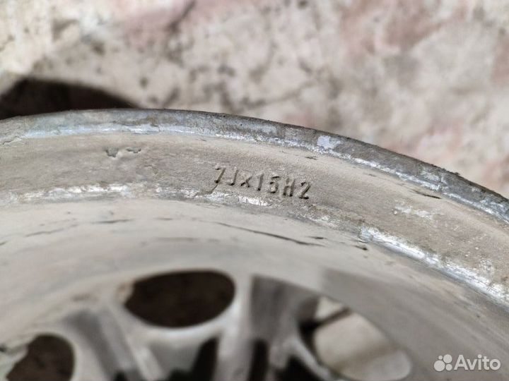 Диск литой R15 / 5x112 J7.0 35ET DIA66.6