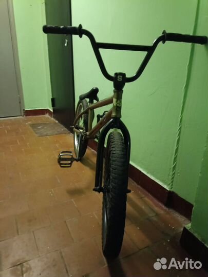 Трюковой велосипед bmx