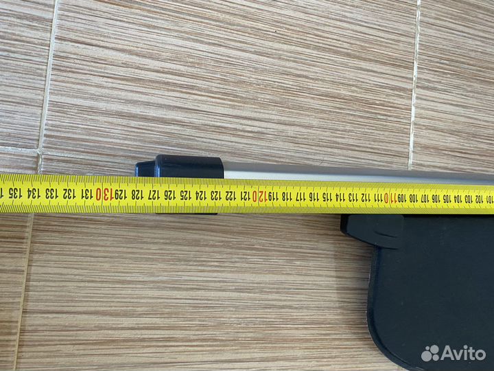 Шторка багажника