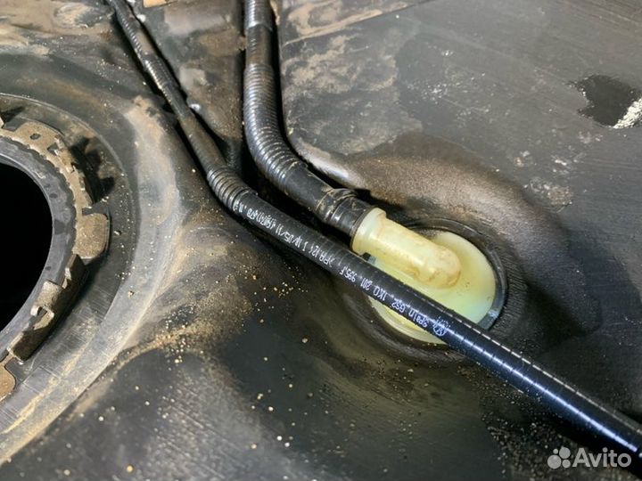 Бак топливный Volkswagen Golf хетчбек BSE 2011