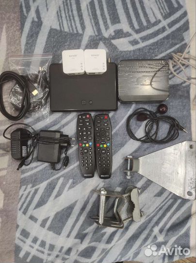 Комплект триколор на 2 тв