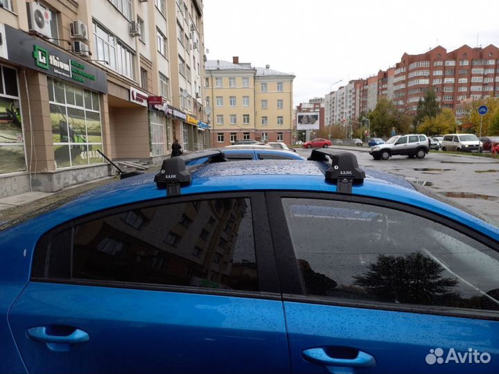 Багажник на kia rio 4