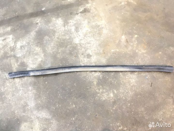 Уплотнительная резинка Opel Astra H хетчбэк 3-Х