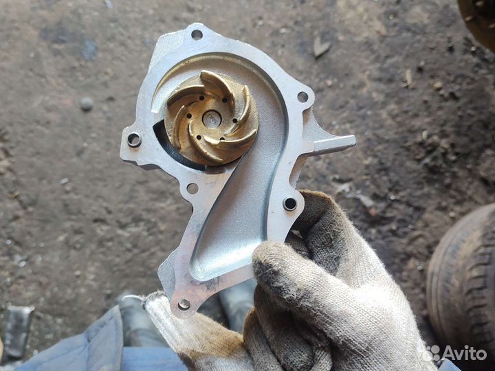 Помпа hepu P235 для Ford Focus II,Fiesta 1.4-1.6