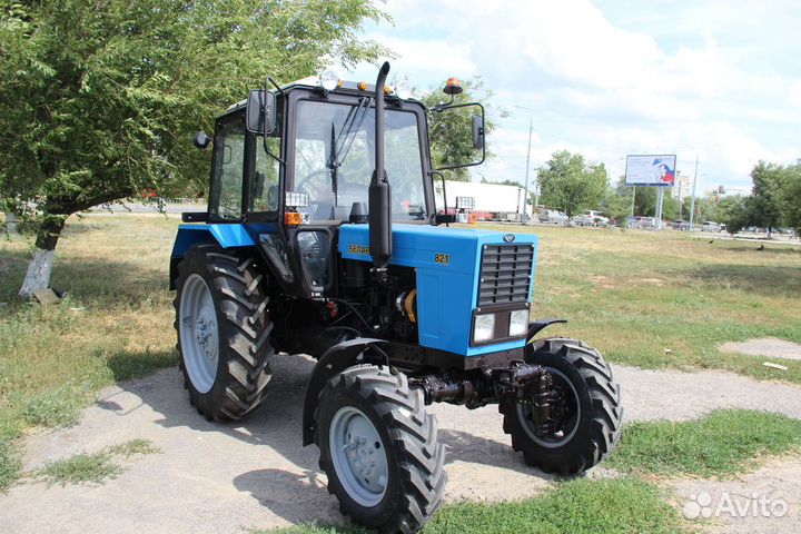 Трактор МТЗ (Беларус) 82.1, 2023