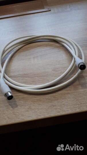 Соединительный кабель