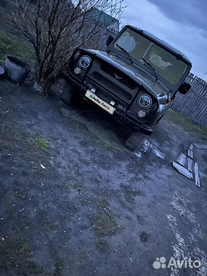 УАЗ 31519 2.7 МТ, 2001, битый, 111 111 км