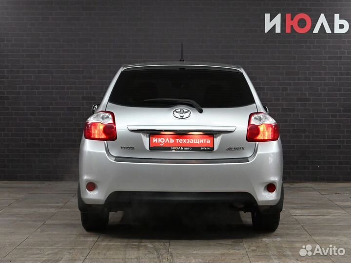 Toyota Auris 1.6 МТ, 2010, 189 367 км
