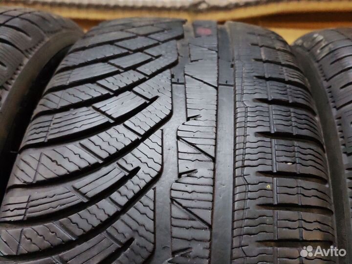 Michelin Pilot Alpin PA4 245/45 R18