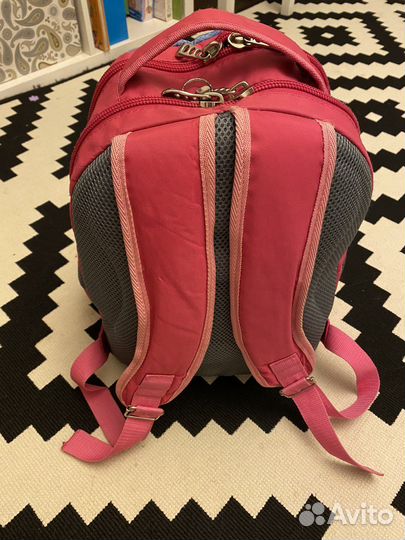 Рюкзак и предметы для художественной гимнастики