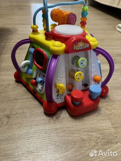 Развивающие игрушки бизиборд