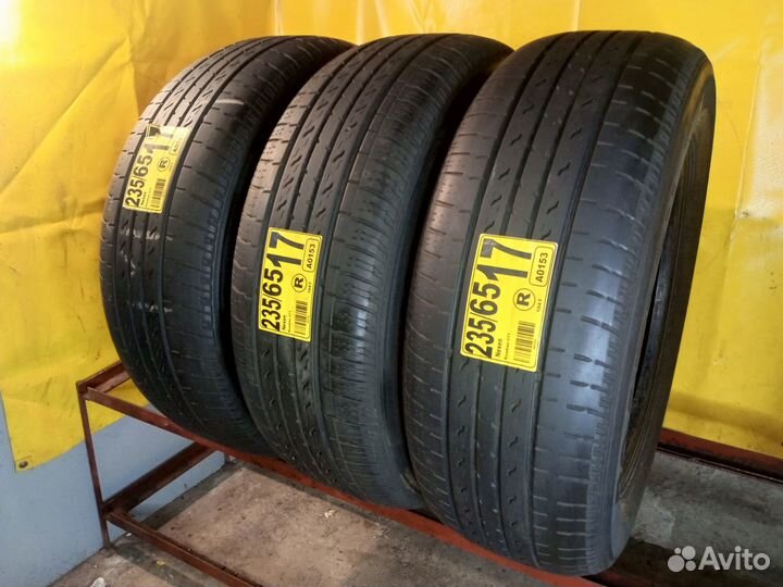 Nexen Roadian 571 235/65 R17 104T