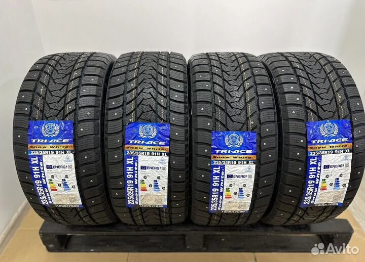 Tri Ace Snow White II 235/35 R19 32H