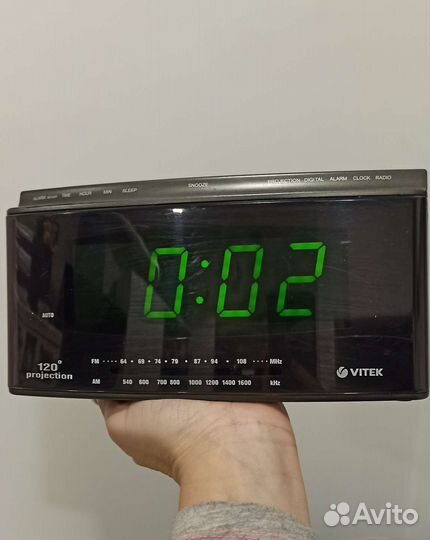 Радиочасы vitek