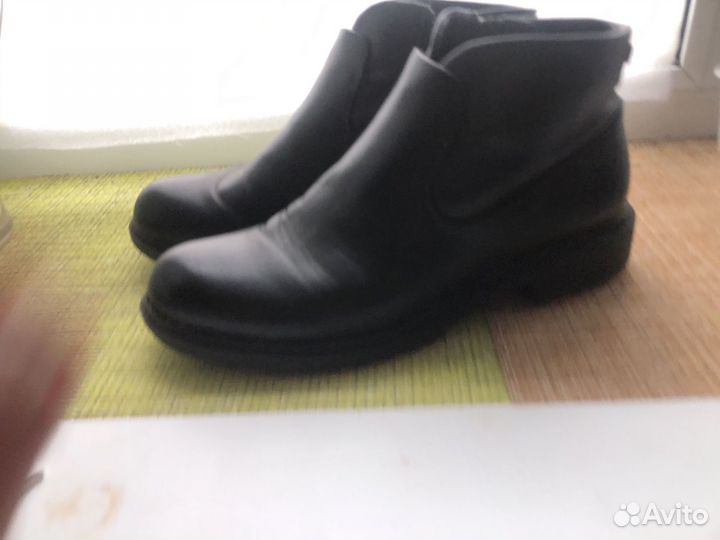 Ботинки женские