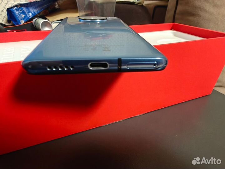 OnePlus 7T, 8/128 ГБ