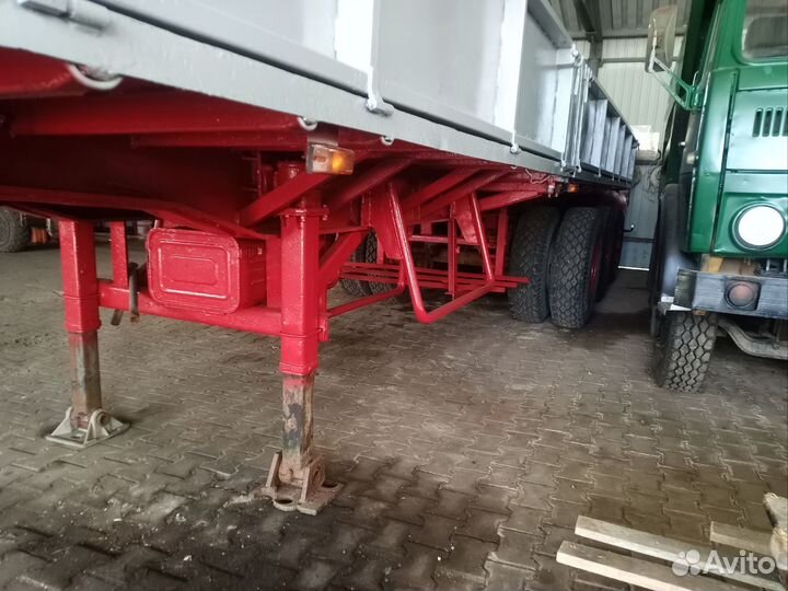 Полуприцеп лесовоз (сортиментовоз) МАЗ МАЗ-93892, 1992