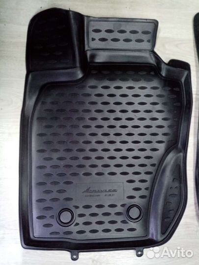 Автомобильные коврики renault