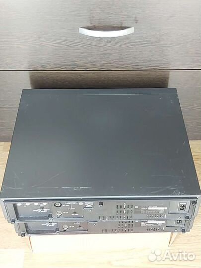 Видеомагнитофон panasonic