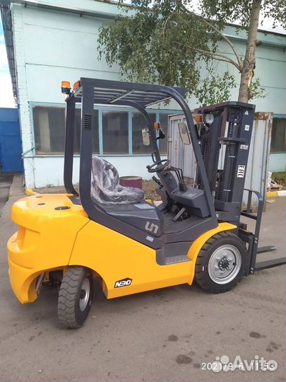 Вилочный погрузчик UN Forklifts FD30T, 2023