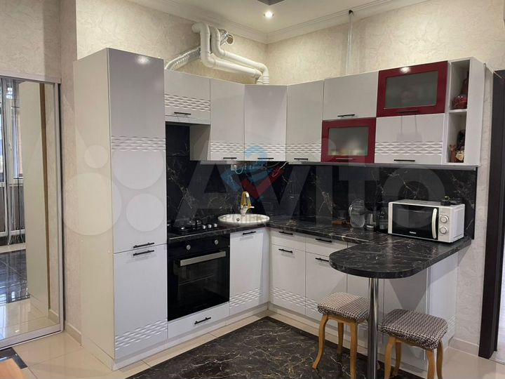 3-к. квартира, 50 м², 1/7 эт.