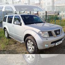 Nissan Pathfinder 2.5 AT, 2005, 243 100 км, с пробегом, цена 795 000 руб.