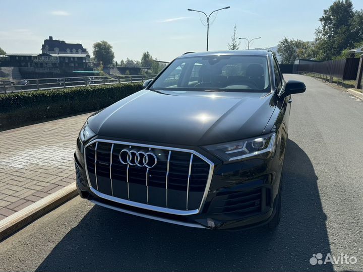 Audi Q7 2.0 AT, 2023, 46 км