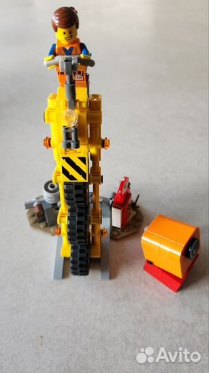 Набор lego Movie 2: 70823 Emmet's Thricycle