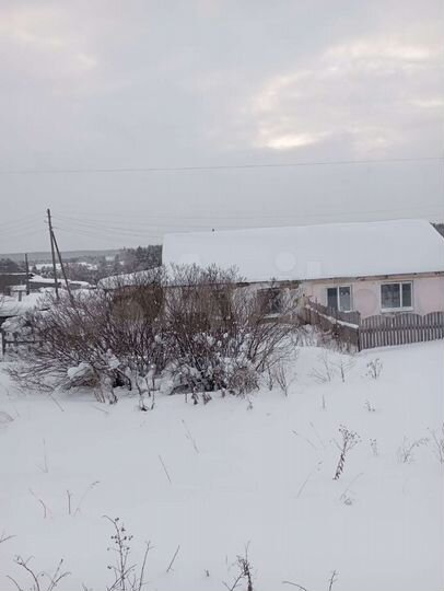 Дом 52 м² на участке 5 сот.