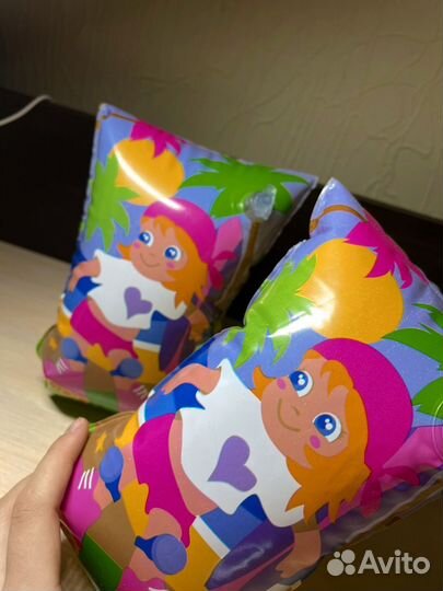 Нарукавники для плавания