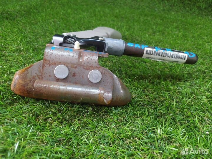 Замок ремня безопасности передний правый Ford