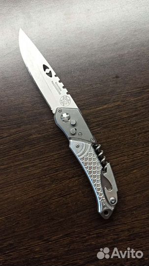 Нож складной с открывалкой и штопором