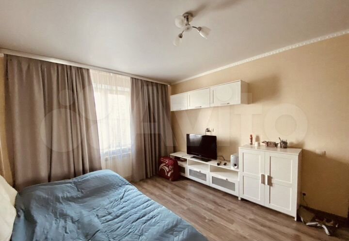 2-к. квартира, 54 м², 2/12 эт.