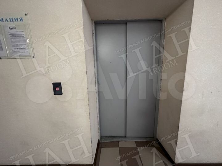 2-к. квартира, 77,2 м², 3/6 эт.