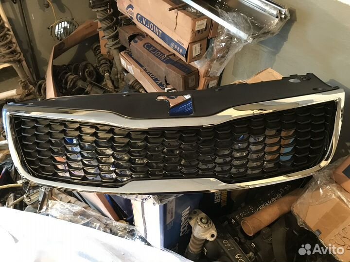 Решотка радиатора кио рио 2015-в наличие